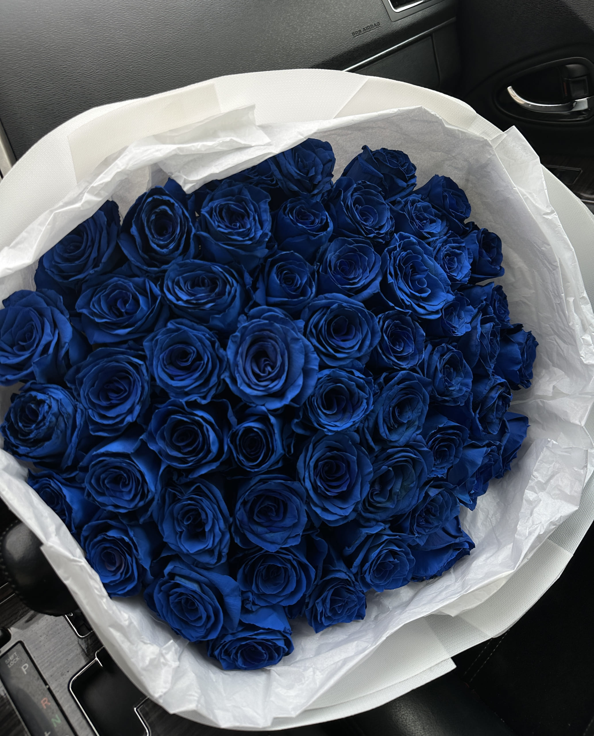 Букет buketrozblu:dlyateh,kogokrasnyyuzheneudivlyaet