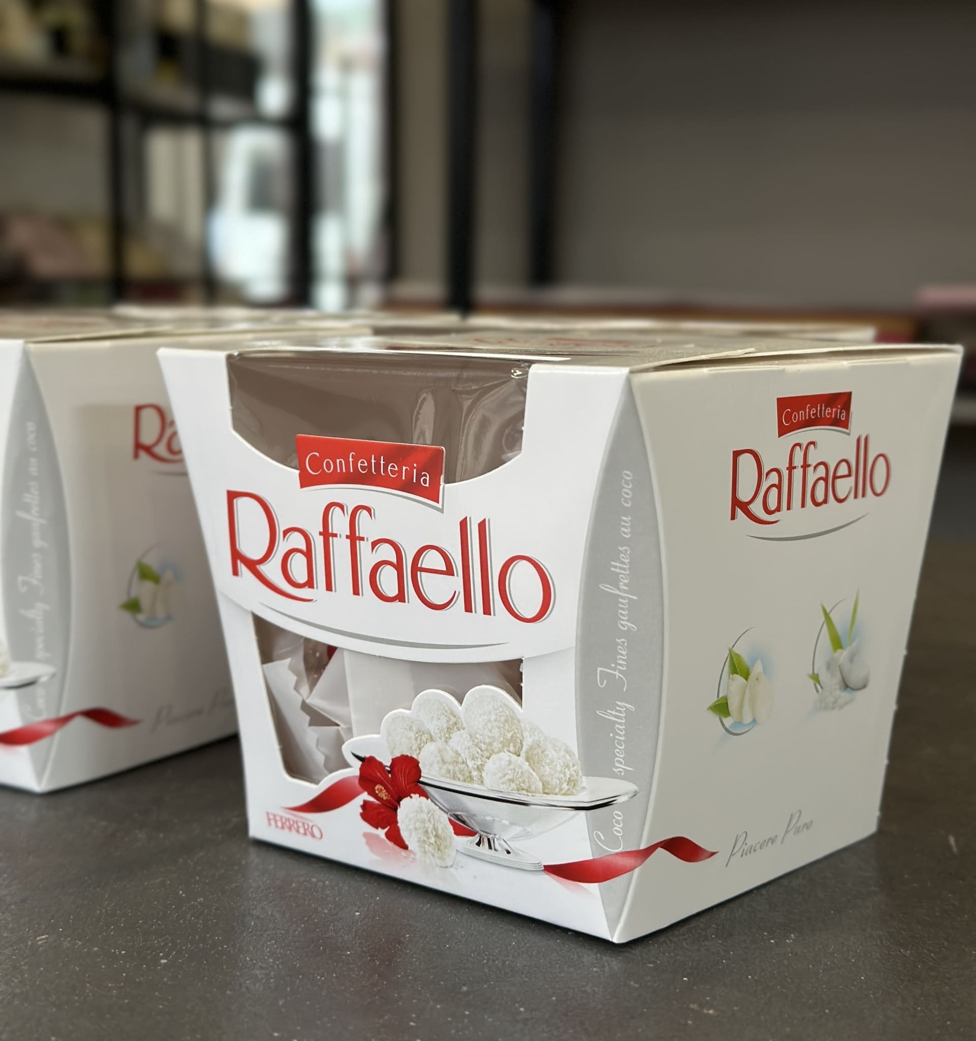 Коробка korobkakonfet«raffaello»